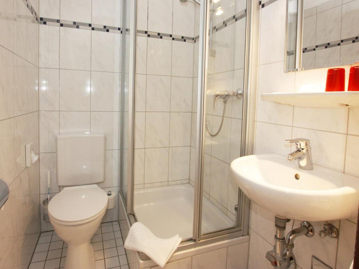 Hotel Baeren Garni Freiburg im Breisgau Ngoại thất bức ảnh